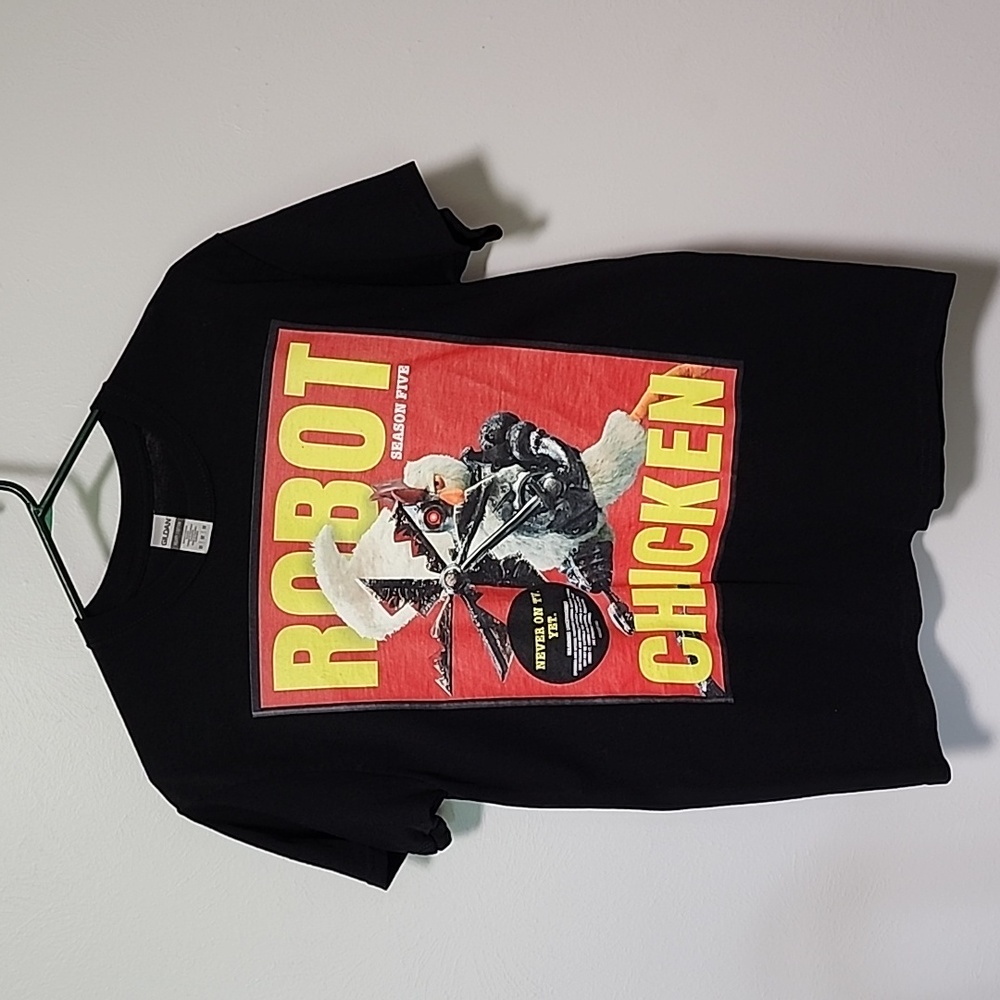Robot Chicken medium unisex NWOT t-shirt.